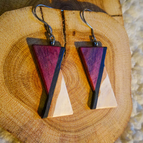 Artkay_atelierbois_boucles d’oreilles triangle ebene courte