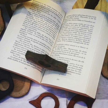 Bague de livre en bois